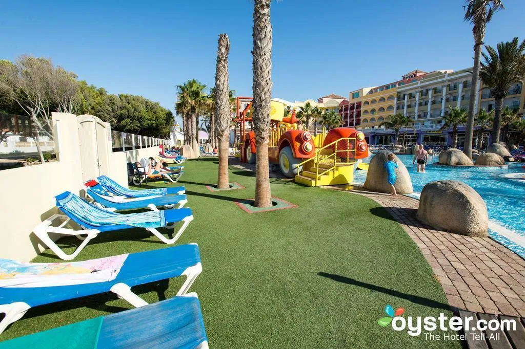Terrace, Mediterraneo Bay Hotel & Resort, Costa Almeria