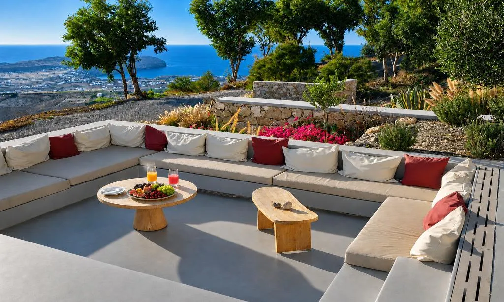 SUITE SUPERIOR WITH PRIVATE POOL Room, Santorini Heights, Santorini