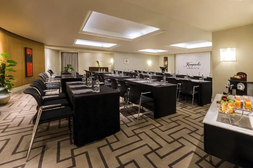 Conferences, Kempinski Nile Hotel Garden City Cairo, Cairo