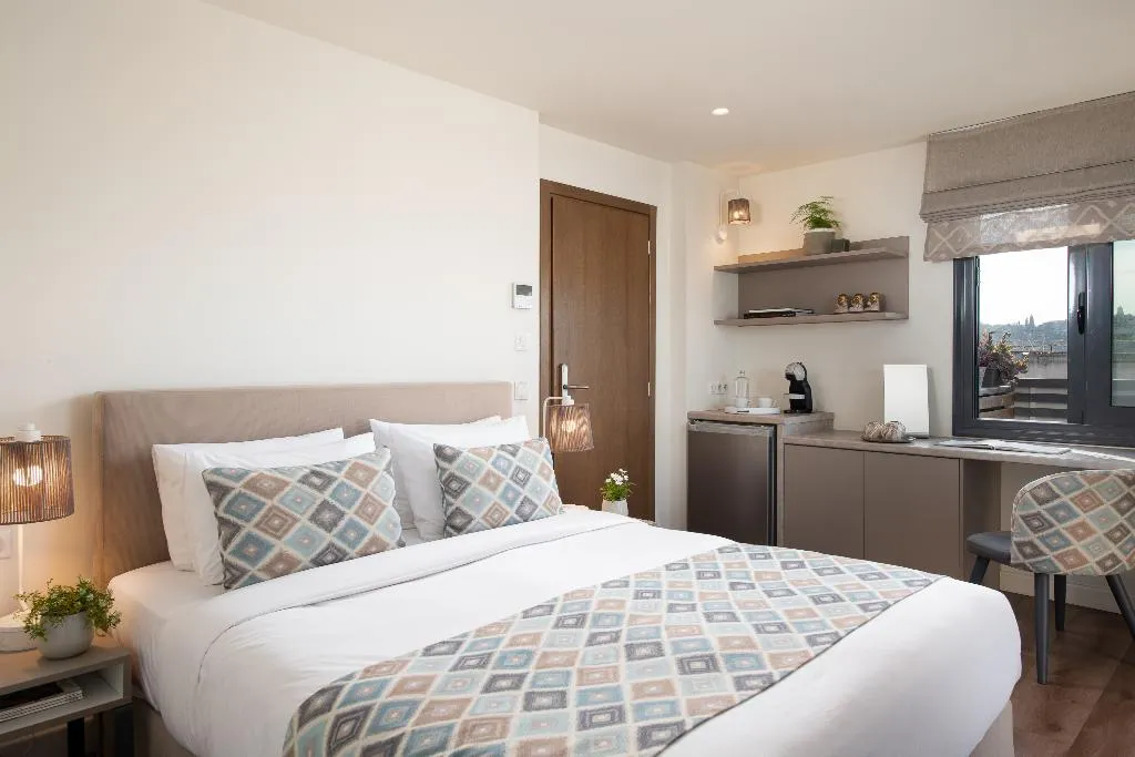 Room STANDARD Room, The Urban Nest Athens - Suites & Apartments, Athens