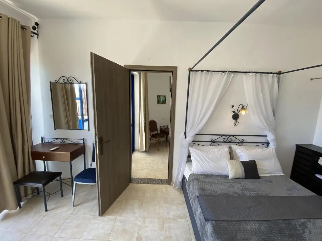 Room, Anastasia Studios, Rhodes