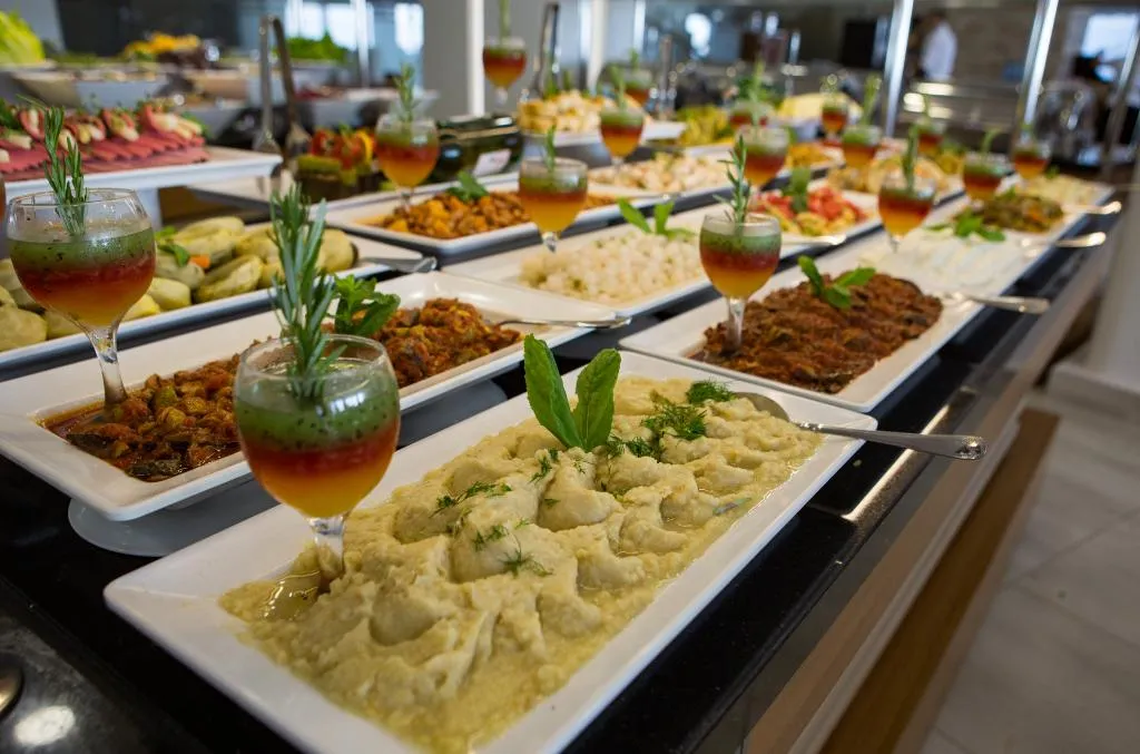 Restaurant, Martı Beach Hotel, Izmir