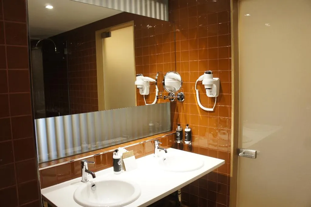 SUITE CLASSIC GARDEN VIEW Room, Neya Porto Hotel, Porto