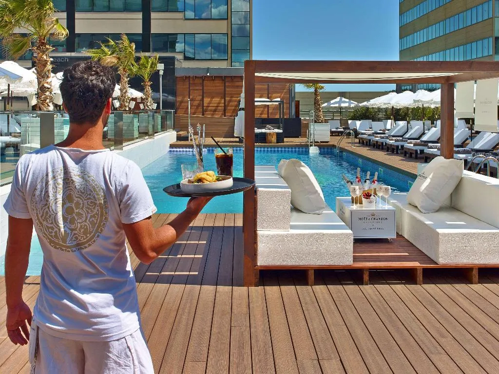 Pool, Hilton Diagonal Mar Barcelona, Barcelona