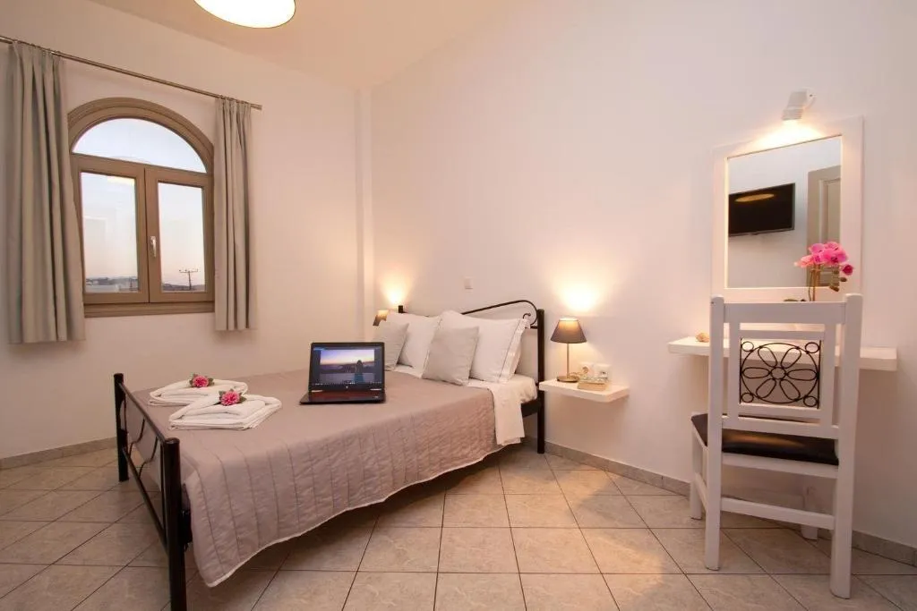 Room, Nemesis, Santorini