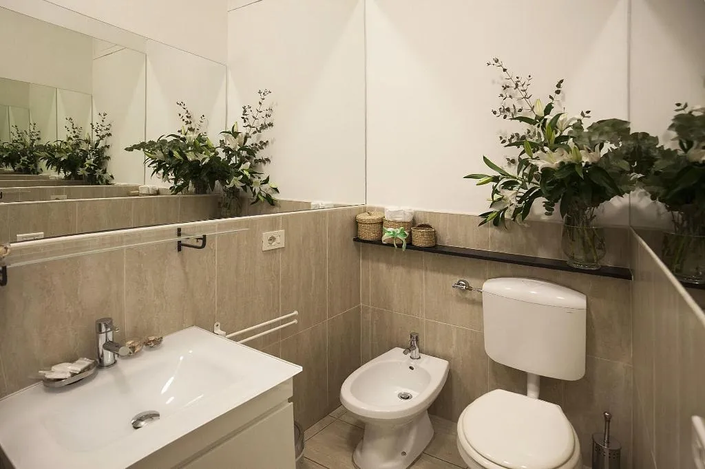 Room, Roman Holidays Cuore Dell Impero, Naples