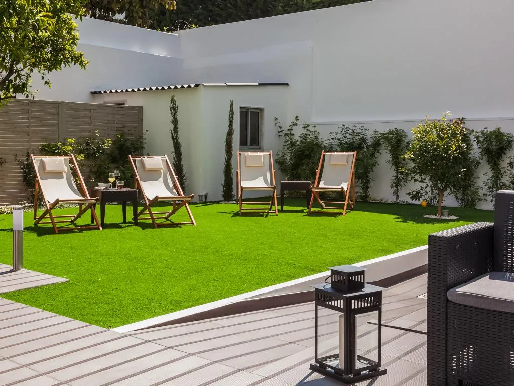 Terrace, Vila Garden Guesthouse, Lisbon