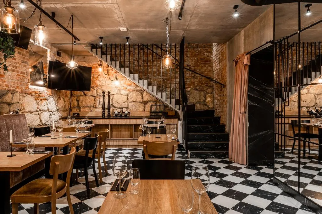 Restaurant, M29, Krakow