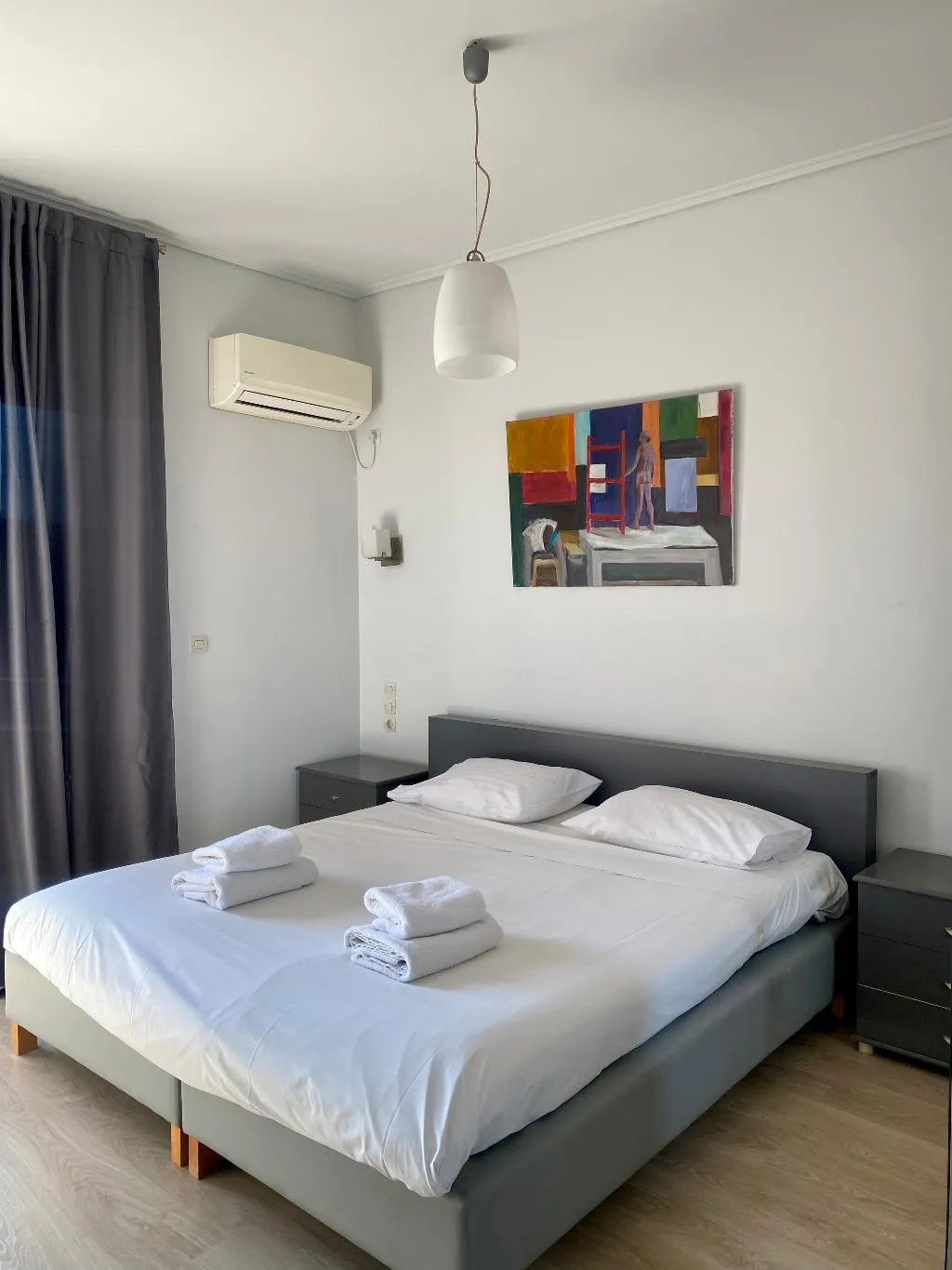 SUITE CAPACITY 3 Room, Art Suites, Athens