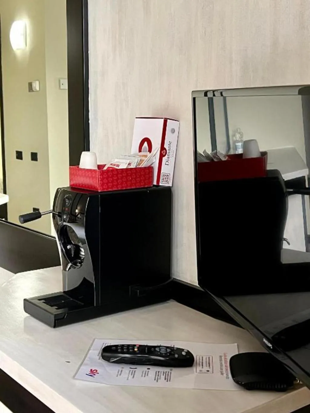 QUADRUPLE STANDARD Room, Hotel Diamante, Milan