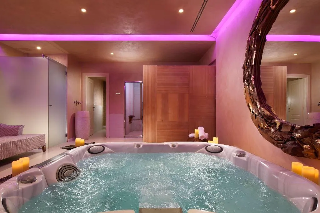 Sports and Entertainment, Leon's Place Hotel, Rome