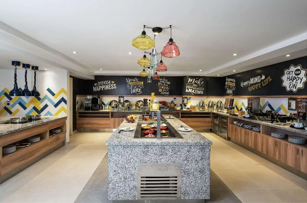 Restaurant, Hampton by Hilton Dubai Al Barsha, Dubai
