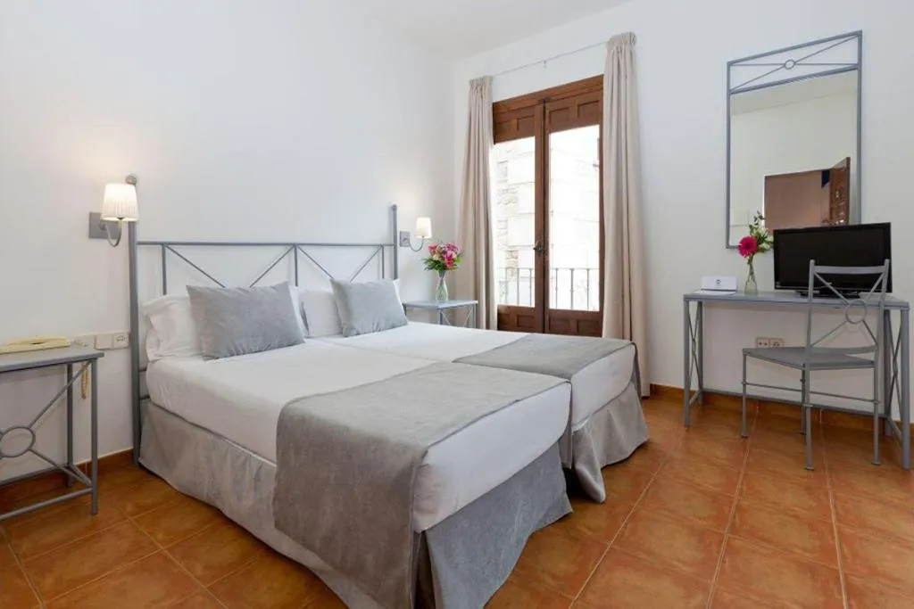 TWIN CLASSIC Room, Sercotel Toledo Imperial, Madrid