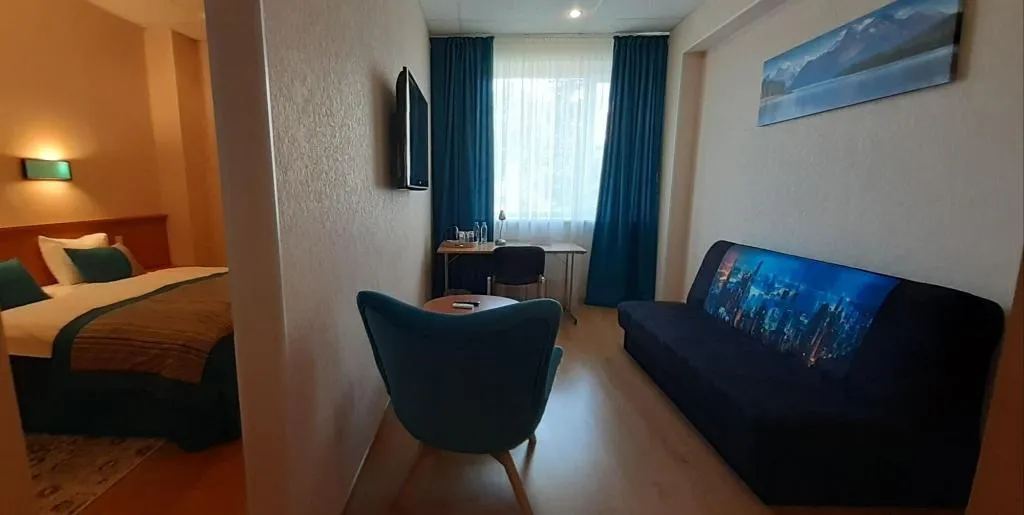 Room, Sky-High Hotel, Riga