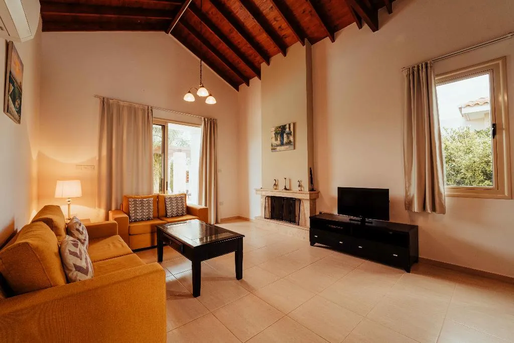 BUNGALOW THREE BEDROOMS THREE BATHROOMS Room, Sea Point Villas, Cyprus