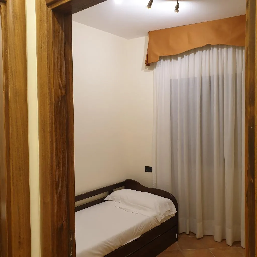 APARTMENT CAPACITY 3 Room, Residence L'Incanto Sorrento, Naples