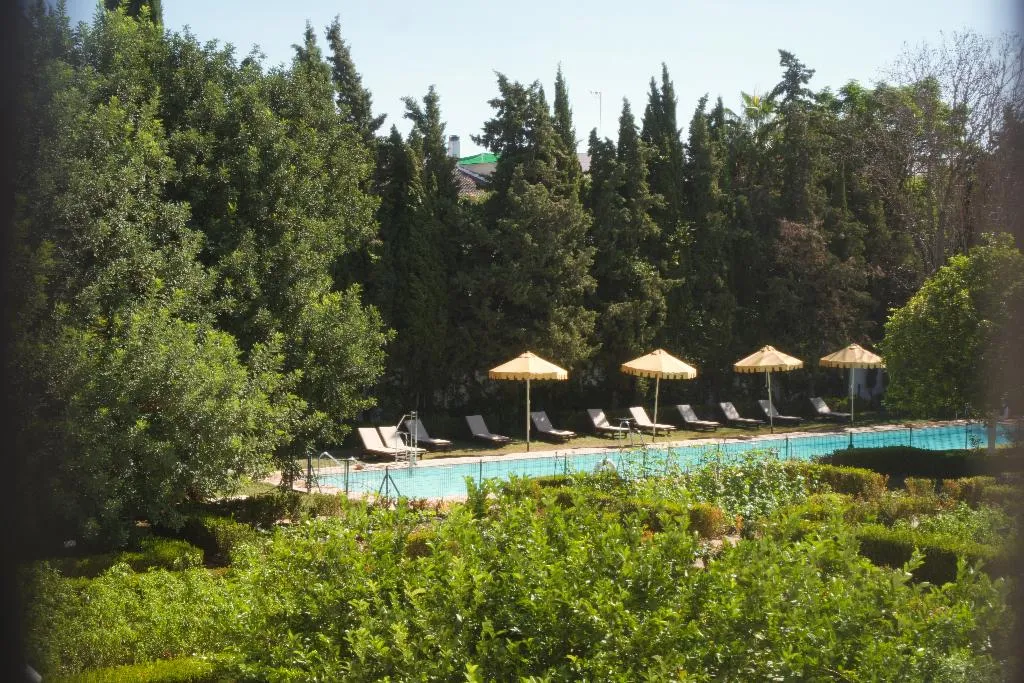 FAMILY ROOM CAPACITY 4 Room, Monasterio de San Francisco, Costa Del Sol