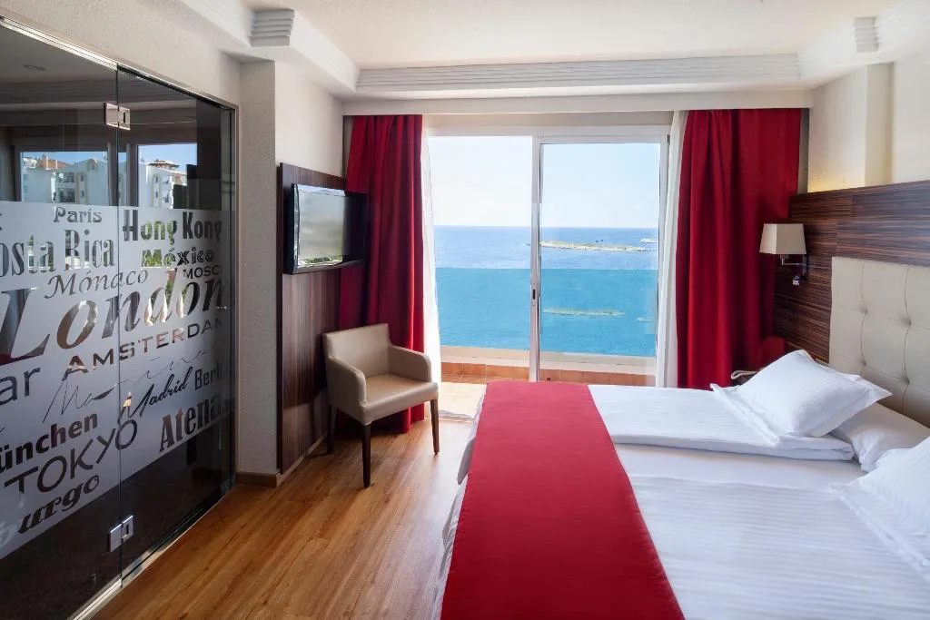 JUNIOR SUITE SEA VIEW Room, Europe Playa Marina -Only Adults, Majorca
