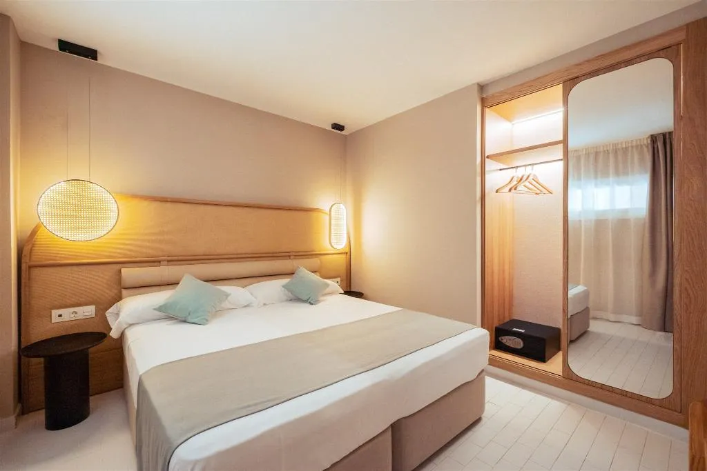 JUNIOR SUITE SEA VIEW Room, AMA Ibiza Beachfront Suites, Ibiza