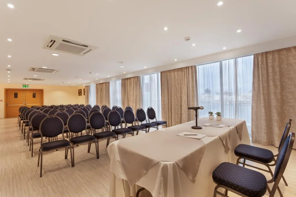 Conferences, Plaza Hotels, Malta