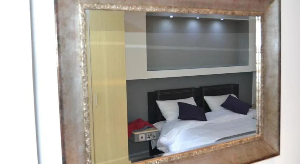Room, Pebbles Boutique Aparthotel, Malta