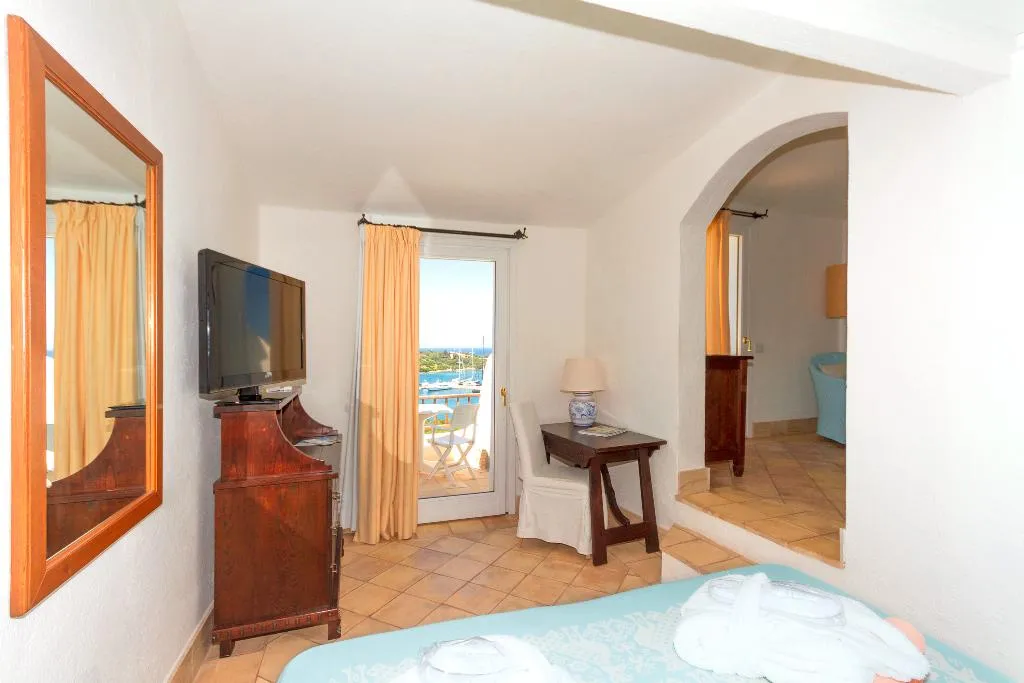 JUNIOR SUITE SEA VIEW Room, Luci Di La Muntagna, Olbia