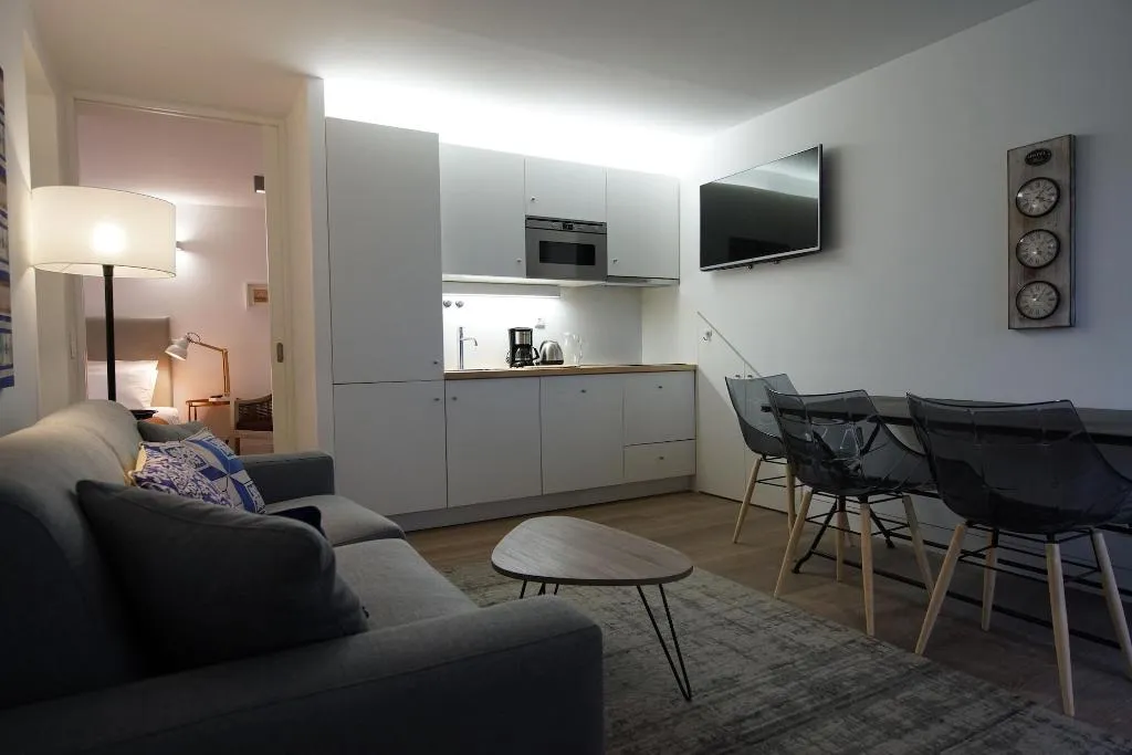 Room, Alma Moura Residences, Lisbon