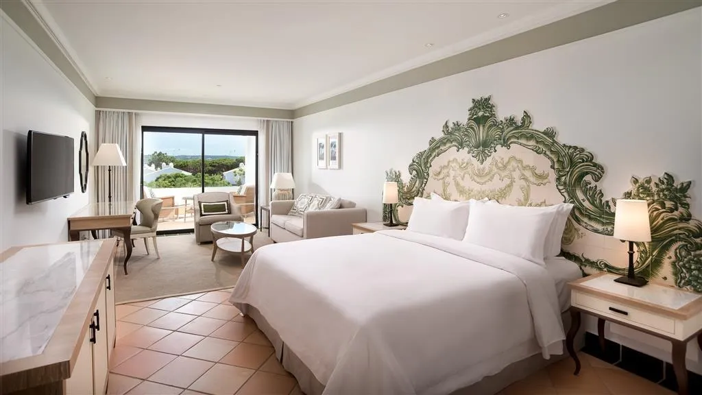 Room, Pine Cliffs Hotel, a Luxury Collection Resort, Algarve