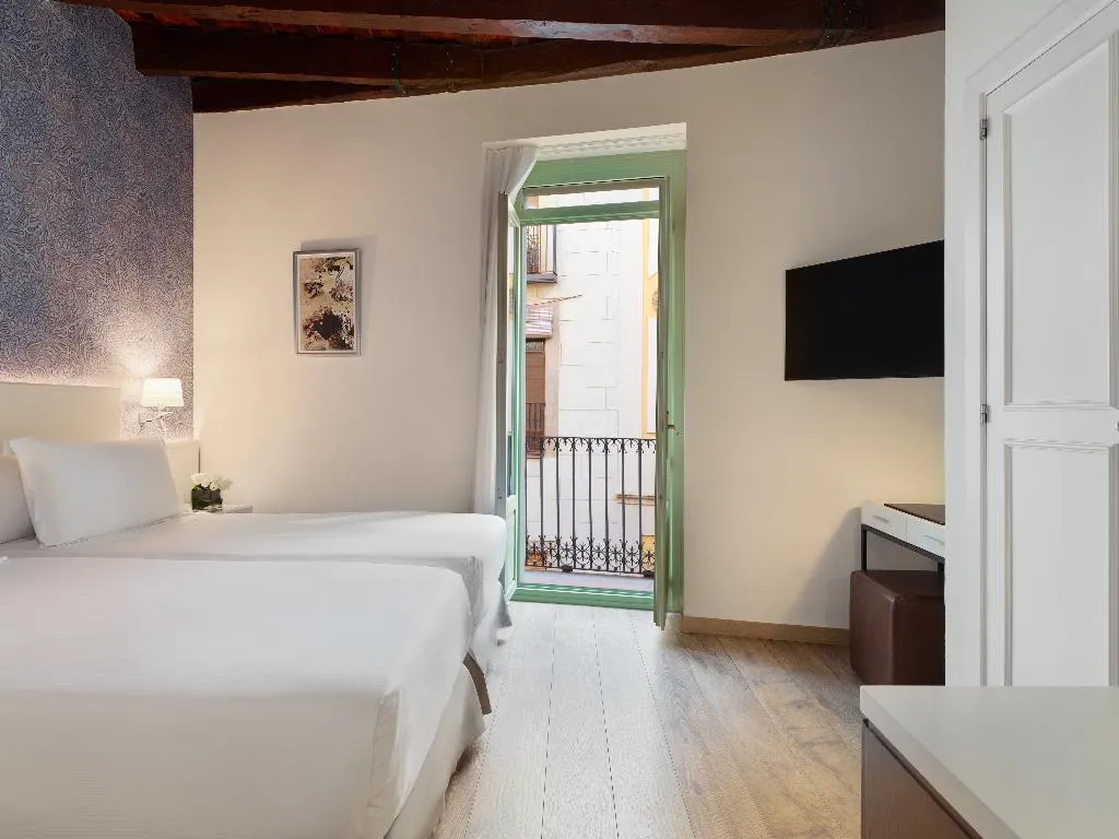 DOUBLE SINGLE USE WITH BALCONY Room, H10 Raco del Pi Boutique Hotel, Barcelona