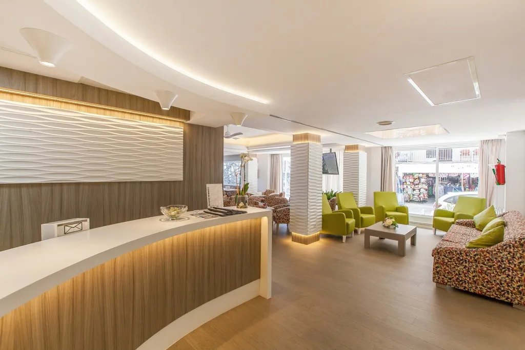 Lobby, Voramar, Majorca