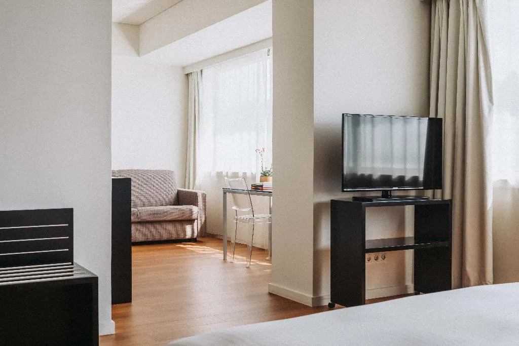 JUNIOR SUITE STANDARD Room, Hotel Flor de Sal by the Editory, Porto