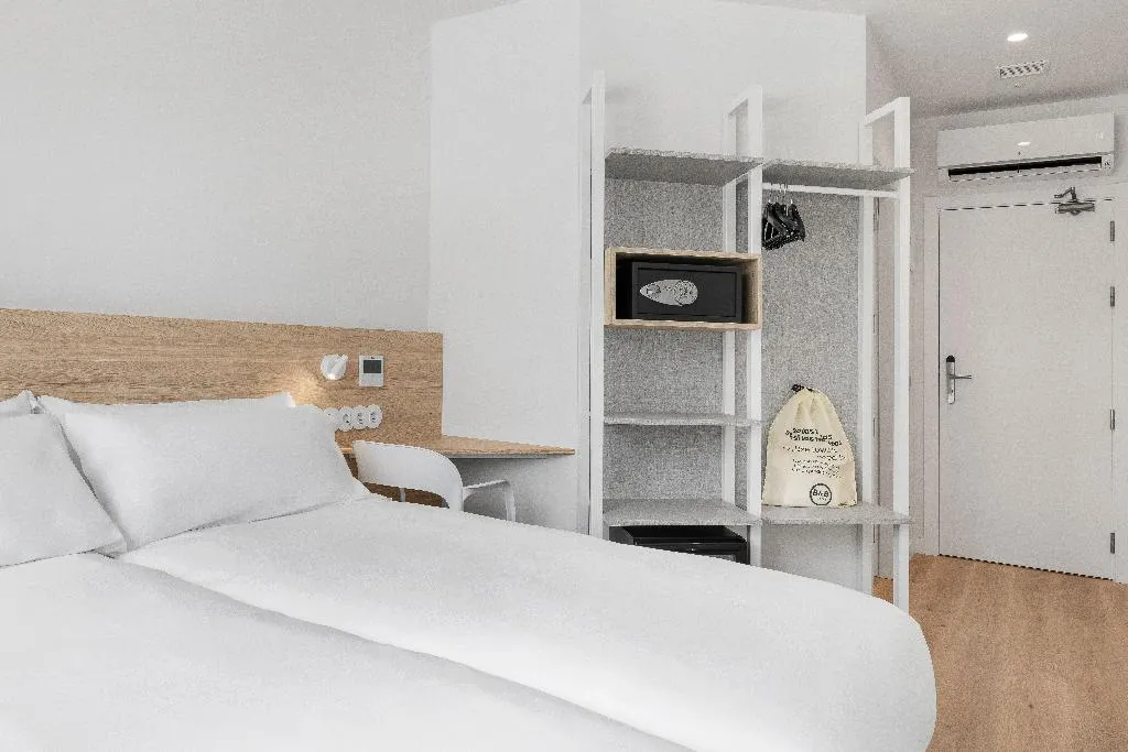 TWIN STANDARD Room, B&B Hotel Benidorm Finestrat, Costa Blanca