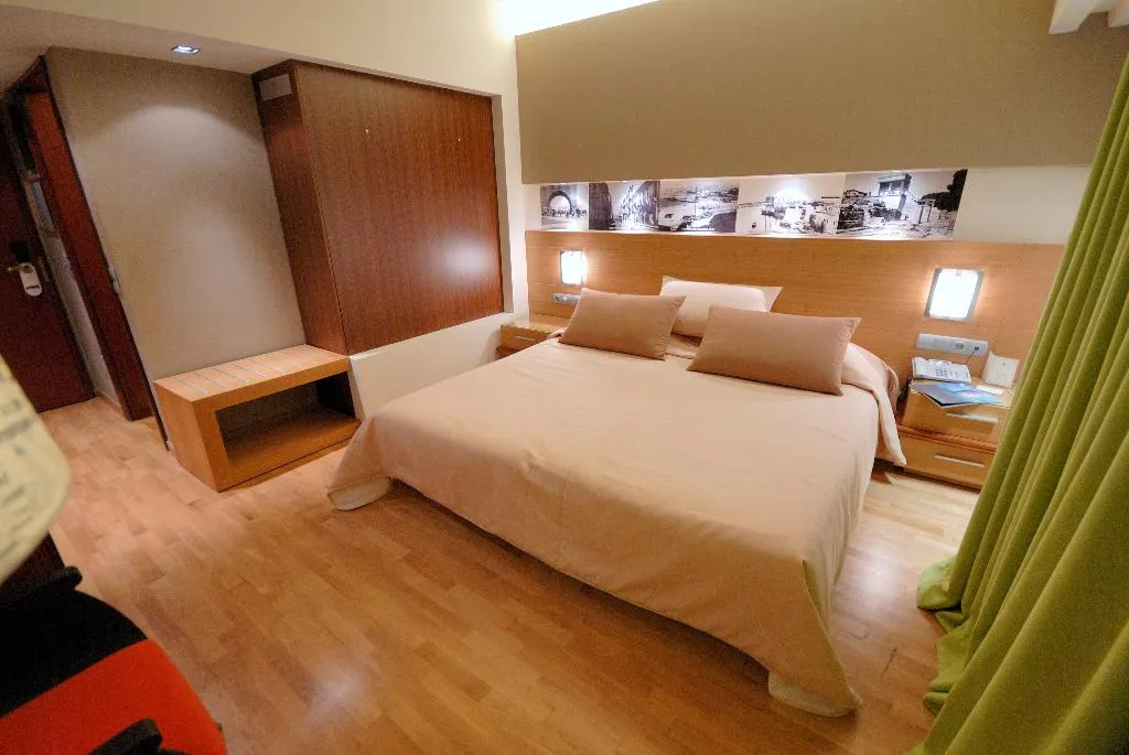 Double or Twin SUPERIOR Room, Capsis Astoria Heraklion, Crete