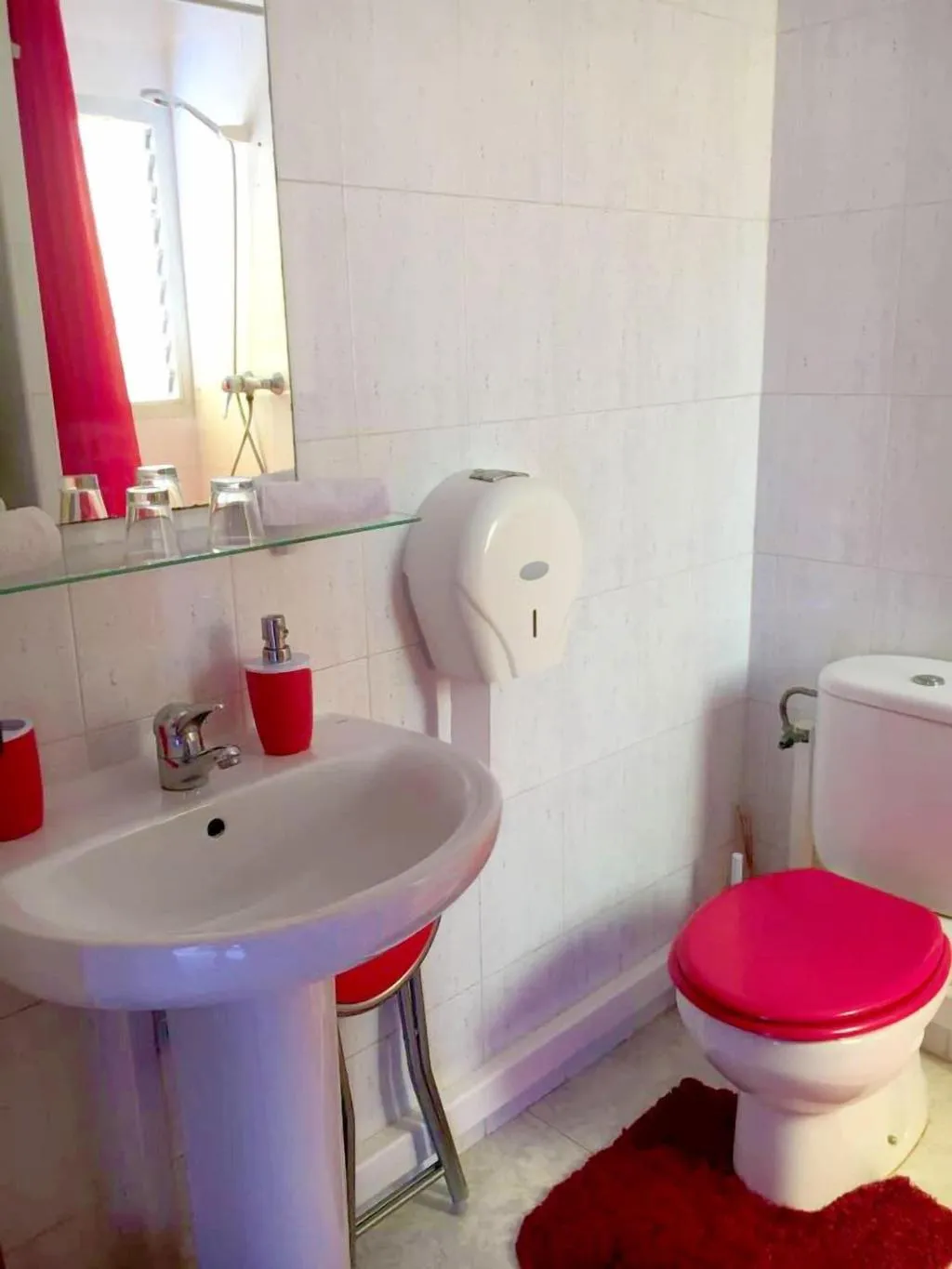 Room, El Artista de Paraíso, Costa Blanca