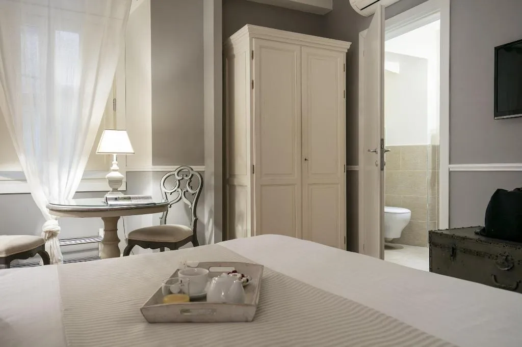 Room, B B Emozioni Fiorentine, Florence