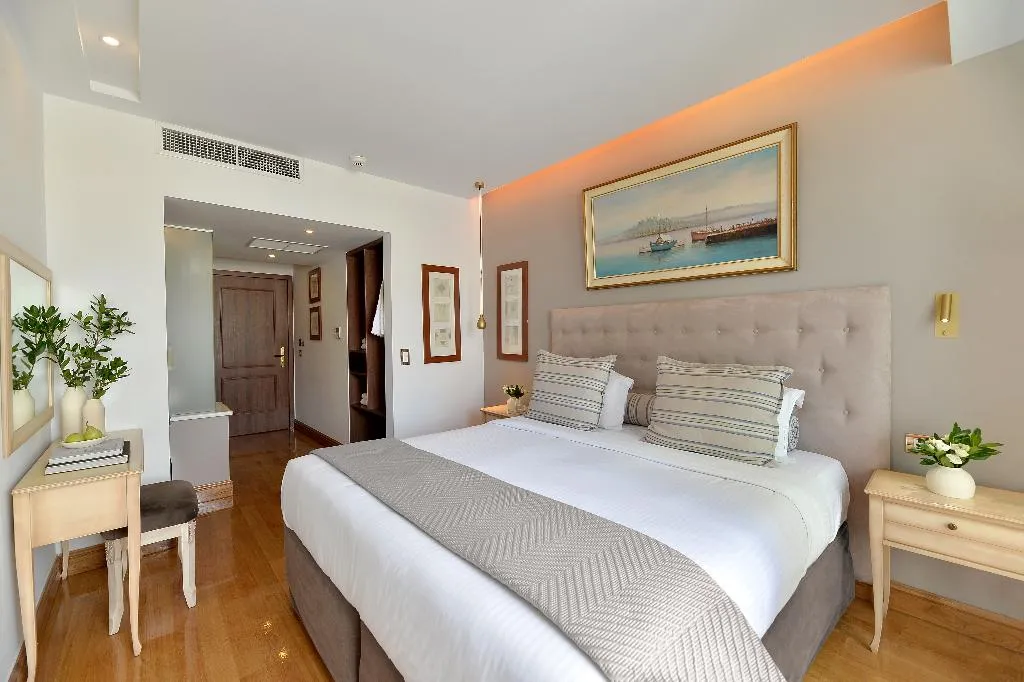 Double or Twin WITH BALCONY Room, Acropolian Spirit Boutique Hotel, Athens