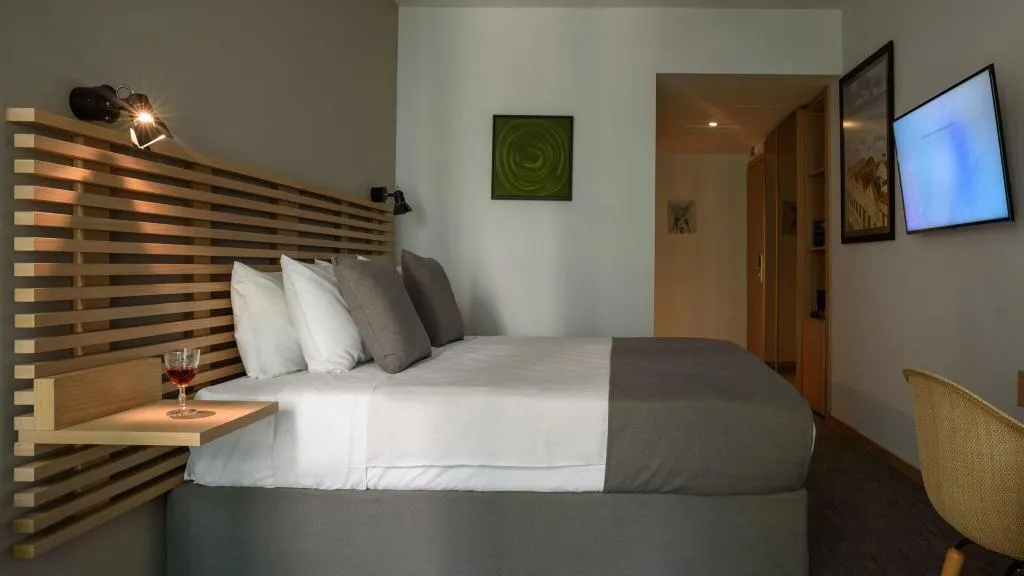 Room, FOS DownTown Suites, Athens