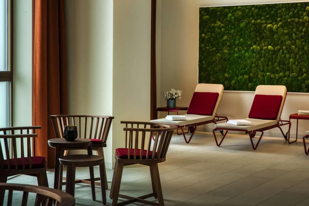 Sports and Entertainment, IntercityHotel Amsterdam Airport, Amsterdam