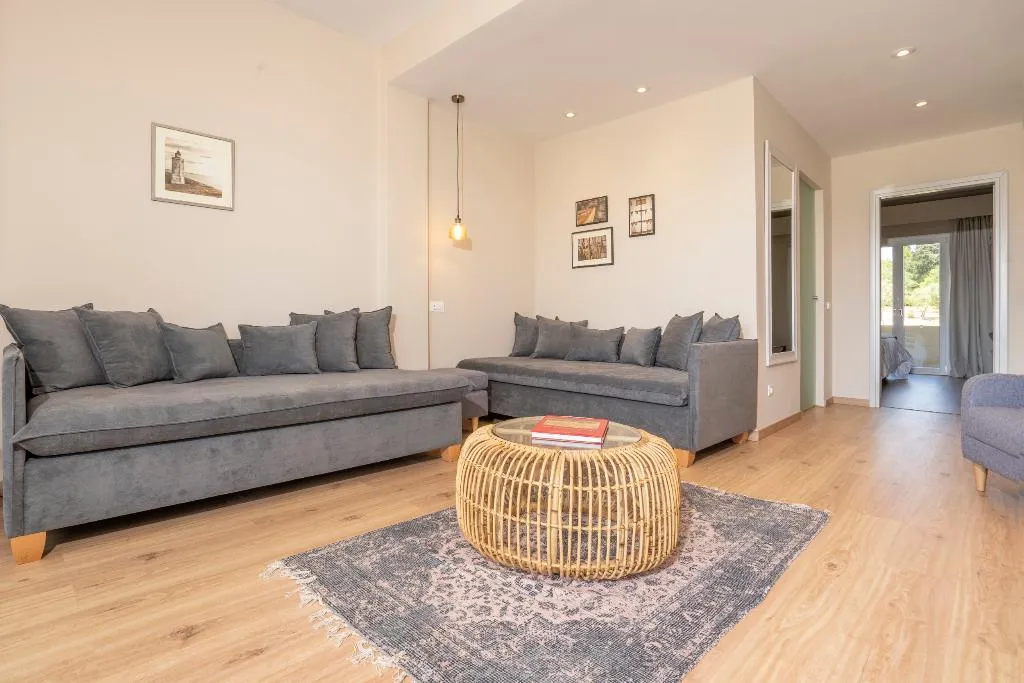 BUNGALOW CAPACITY 1 Room, Art Hotel Debono, Corfu