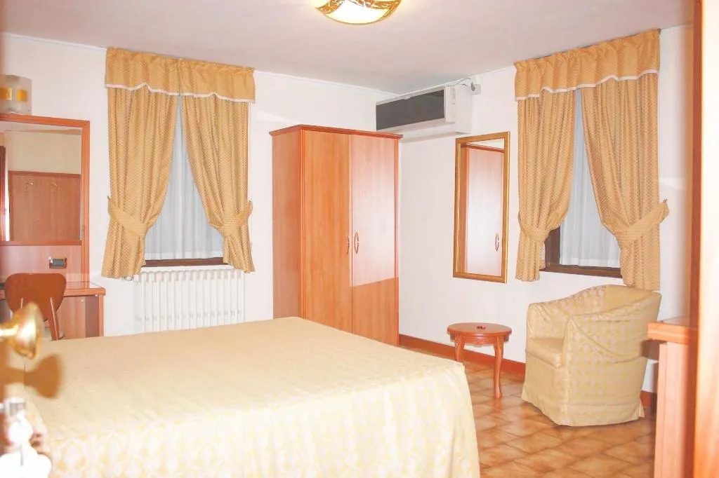 General view, Piccolo Hotel, Milan