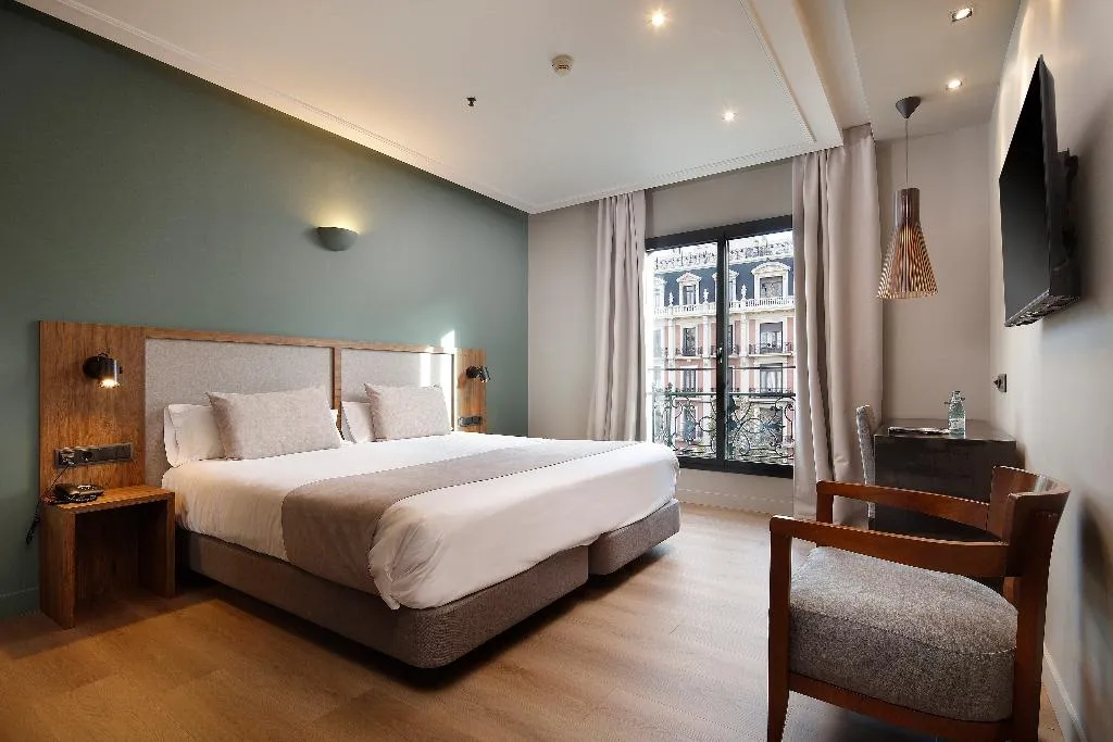 TRIPLE STANDARD Room, Wilson Boutique Hotel, Barcelona