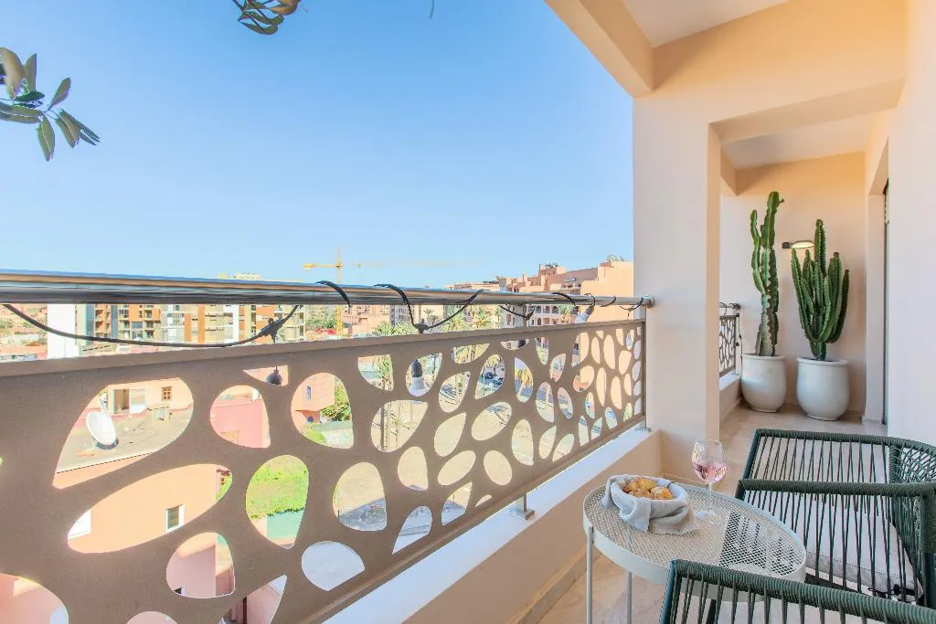 APARTMENT DELUXE WITH BALCONY Room, Zari Boutique Aparthotel, Marrakech
