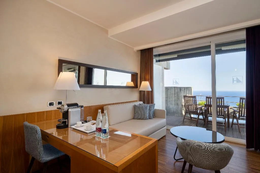 JUNIOR SUITE WITH TERRACE Room, Eurostars Monte Tauro, Taormina