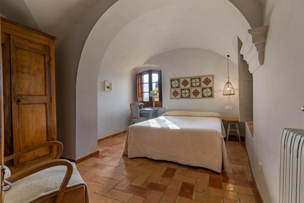 APARTMENT CAPACITY 3 Room, La Plaça Madremanya, Costa Brava