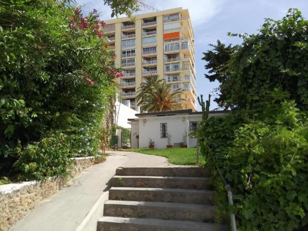 General view, Apartamentos Torre de la roca, Costa Del Sol