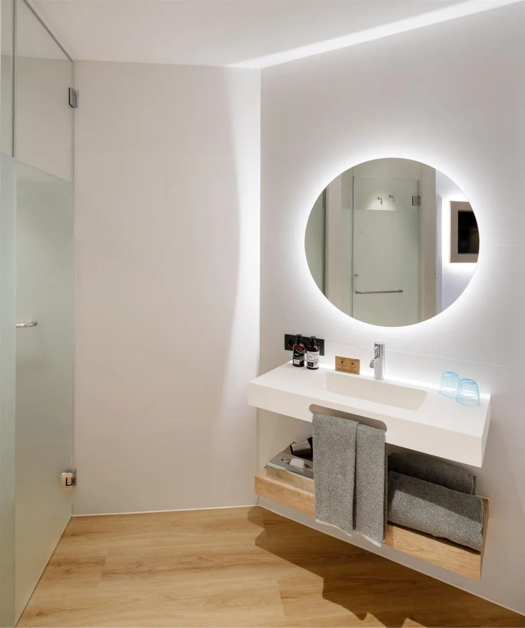 DOUBLE WITH BALCONY Room, Innside By Meliá Tenerife Santa Cruz, Tenerife