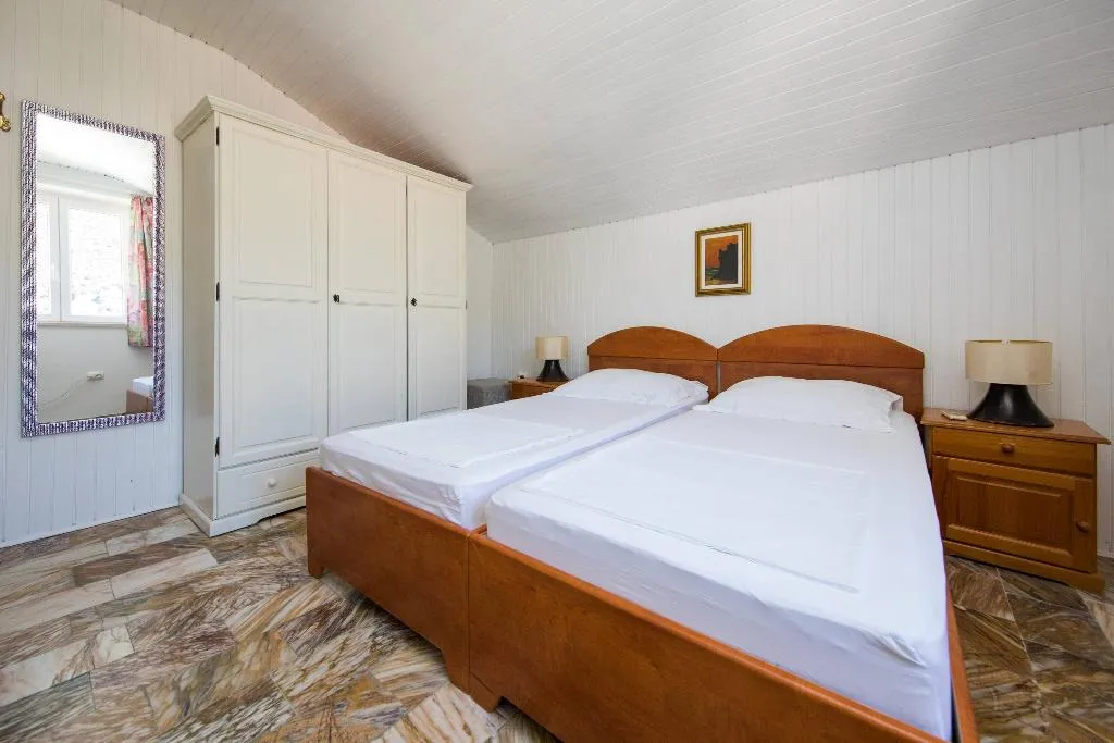 TWIN CITY VIEW Room, Guest House J&J, Dubrovnik