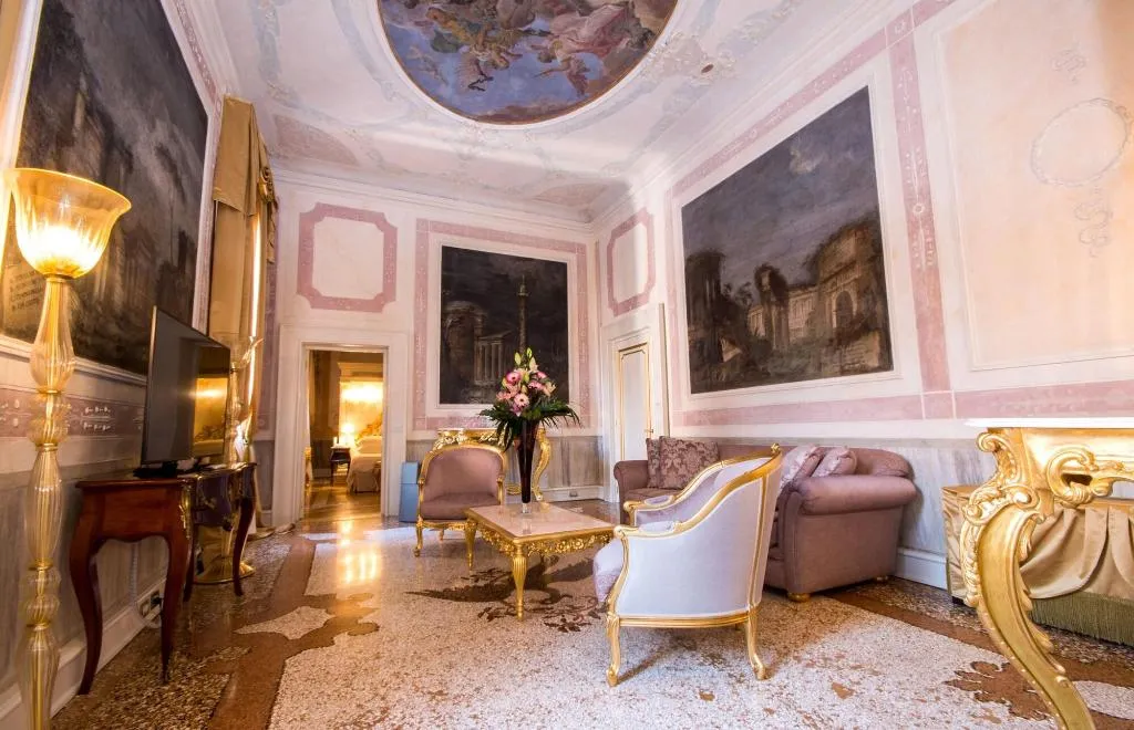 SUITE DELUXE Room, Cà Bonfadini Historic Experience, Venice