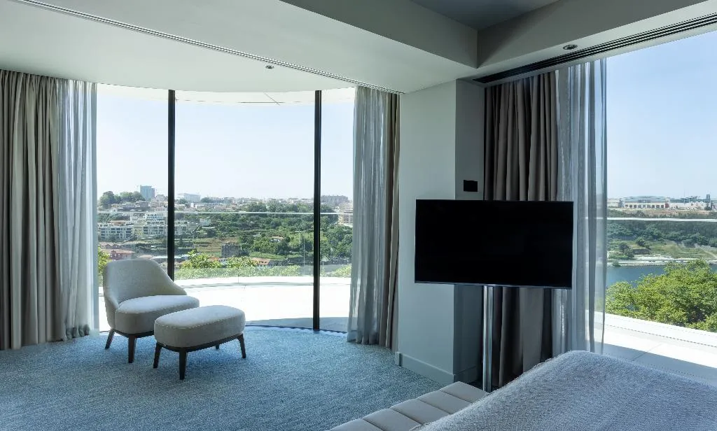 SUITE PREMIUM Room, Altis Porto, member of Preferred Hotels & Resorts, Porto