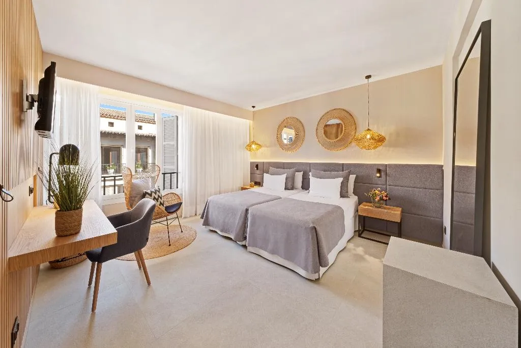 Double or Twin STANDARD Room, Almudaina, Majorca